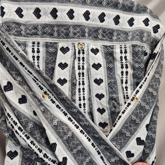 CST Blues Vintage 90s Whimsygoth Black Heart 100% Cotton Button Down Shirt - Picture 5 of 9